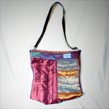 Load image into Gallery viewer, [Chameleon] Tote bag
